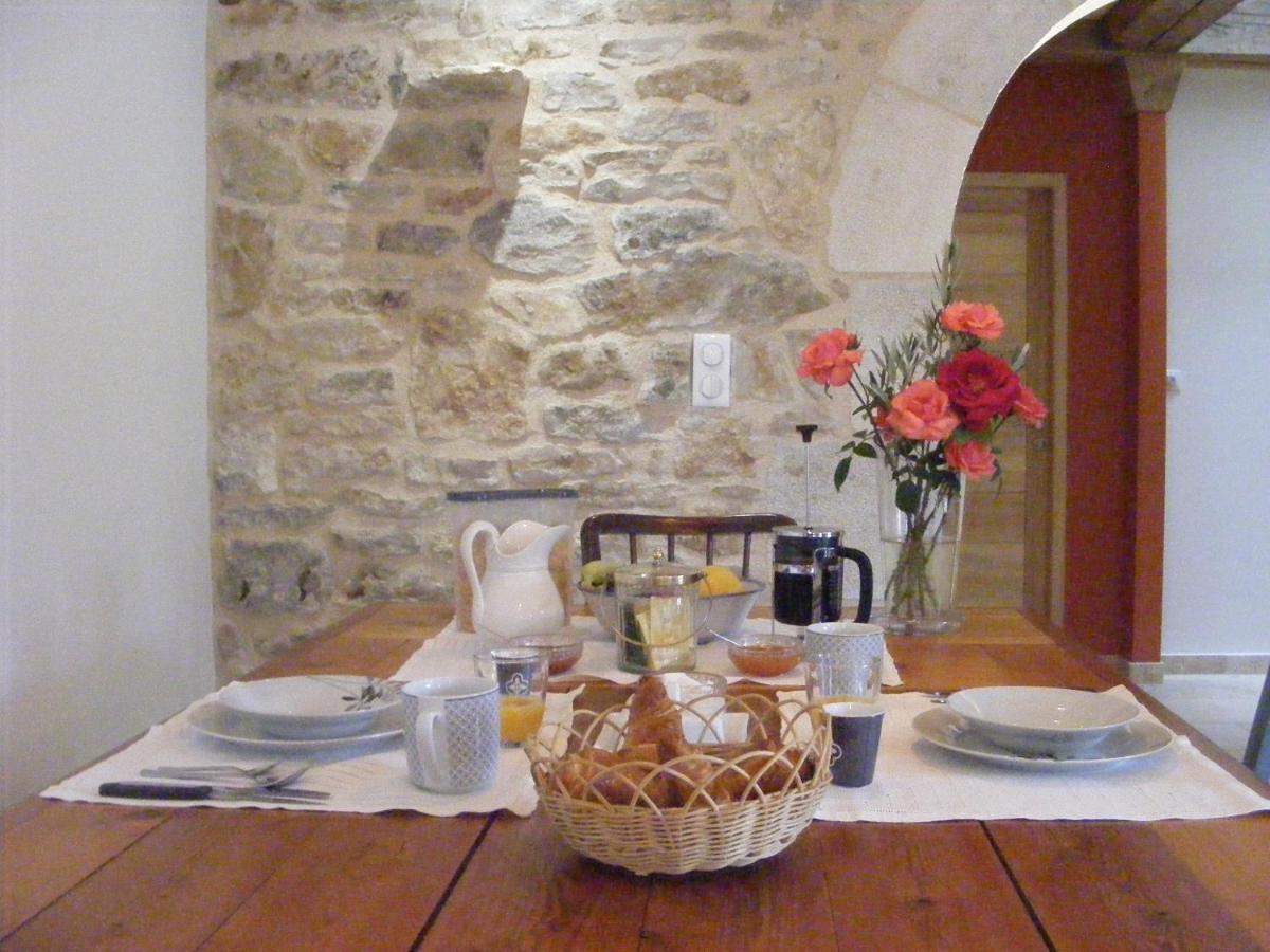 Lou Papagai Bed & Breakfast Saint-Antonin-Noble-Val Exterior photo